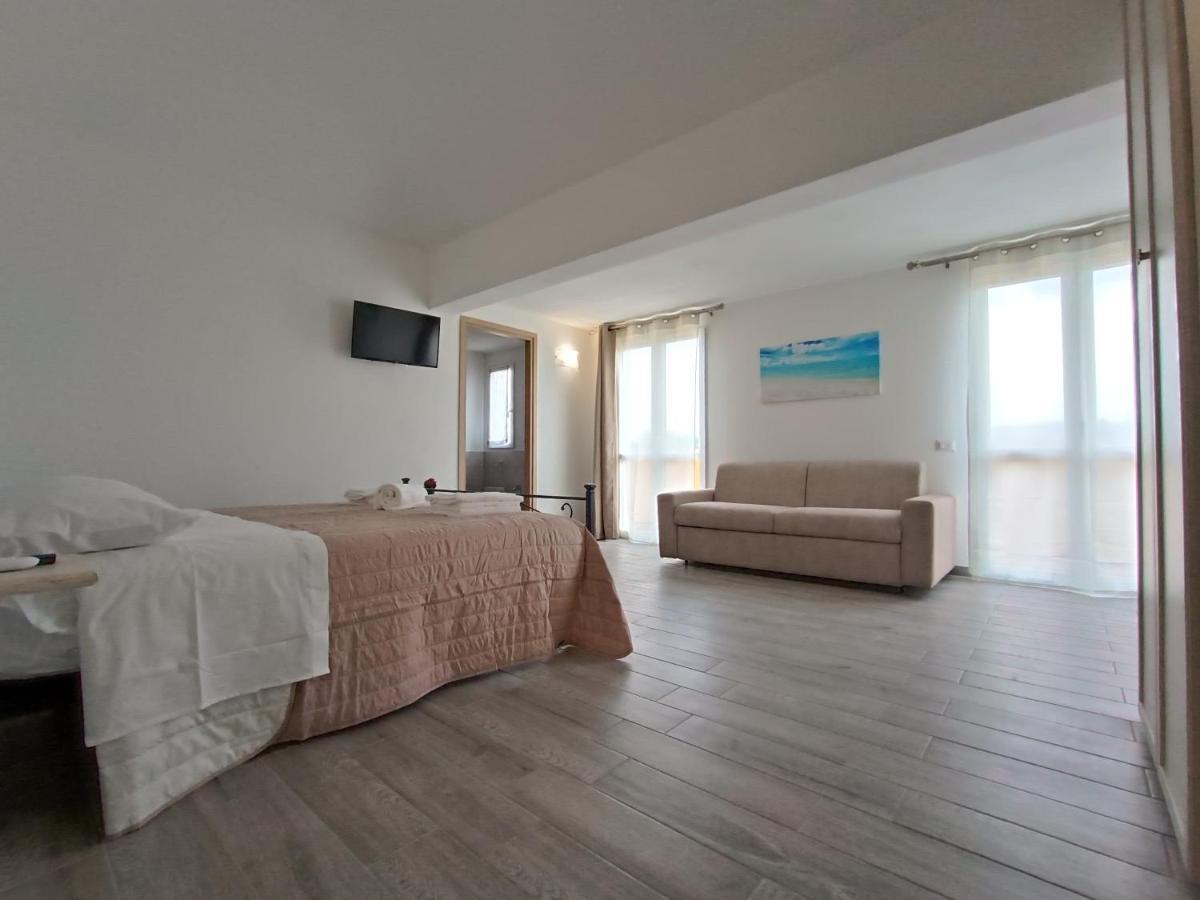 Costa Di Sopra Affittacamere By Hospitality Sardinia Quartu SantʼElena Eksteriør bilde